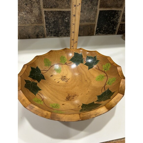 Vintage Large Footed Bowl...Hand Painted Leaves....Maple 1950's - Picture 12 of 13